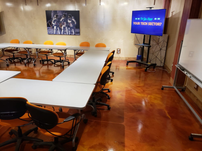 Metallic epoxy urethane coating - Fort Techtoria